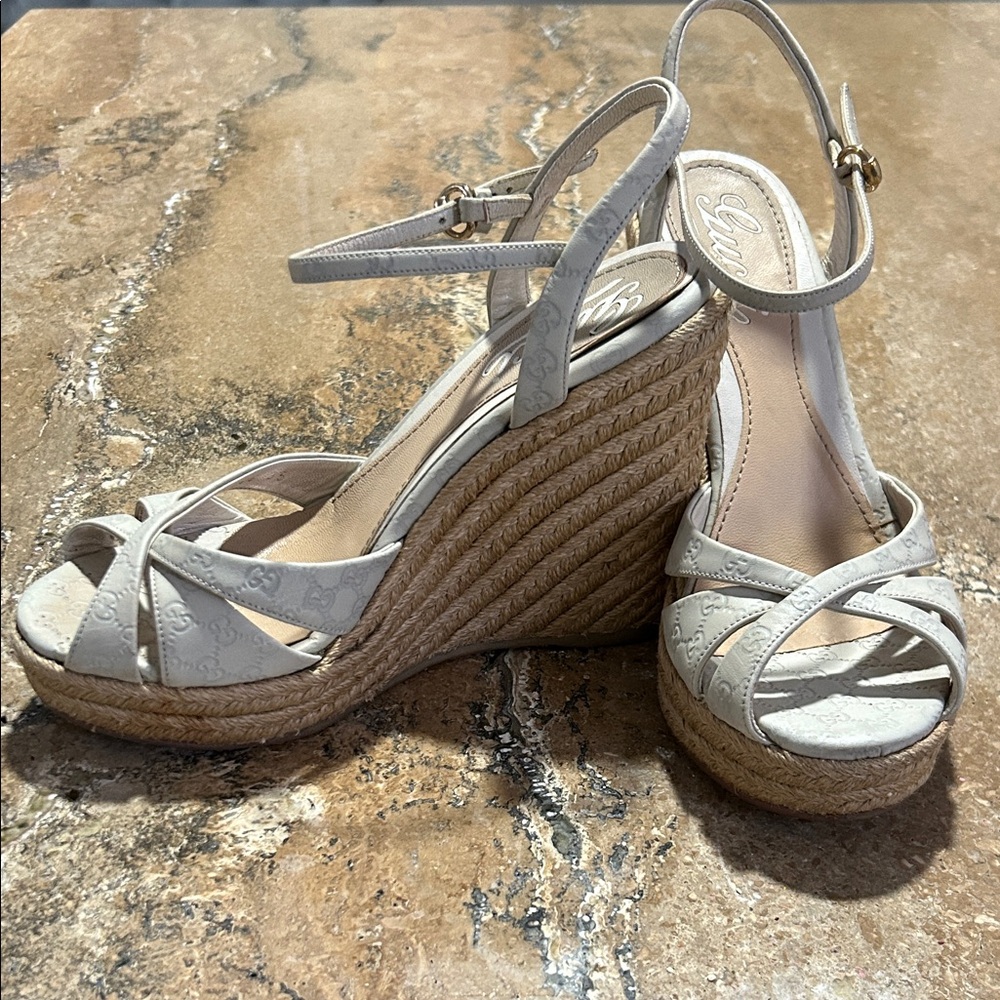Gucci platform summer beach raffia wedges gray beige 35